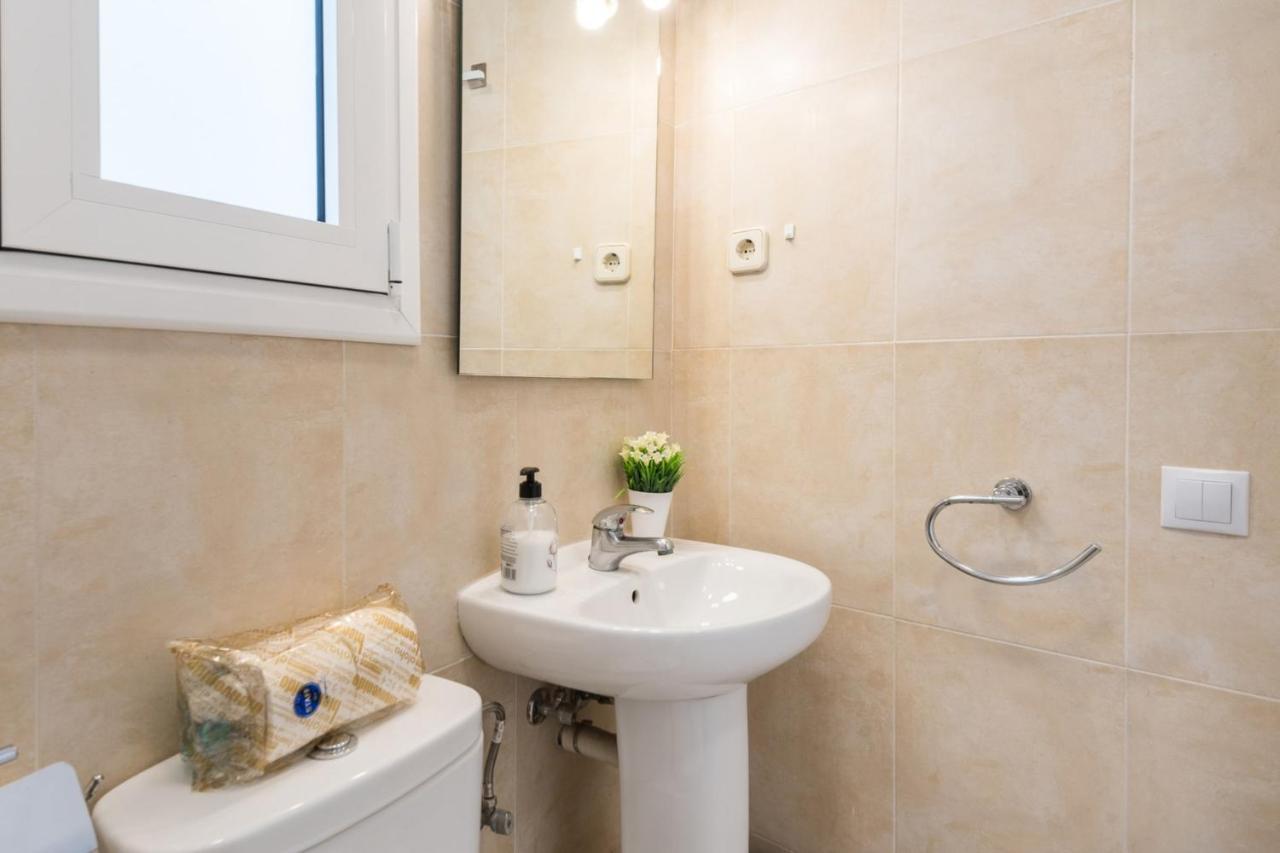 Cozy Studio With Amazing Terrace Near Plaza Espana 巴塞罗那 外观 照片